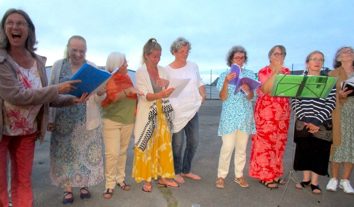 Stage de chant choral Musiques du monde pour choeur de femmes - Etel juillet 2024